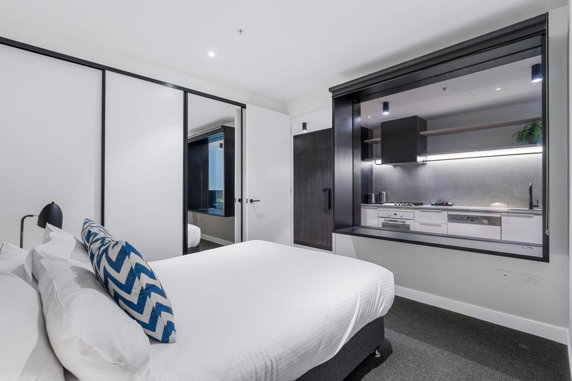 The Eminence Apartments By Cllix Melbourne Exteriér fotografie